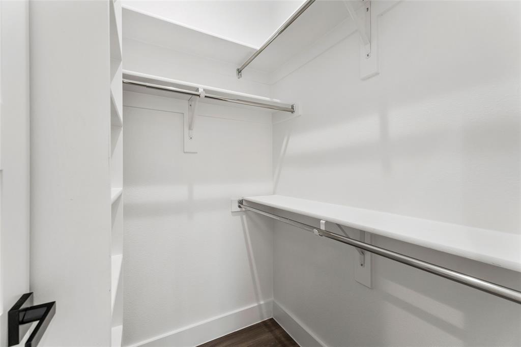 Colonial Terrace - Residential