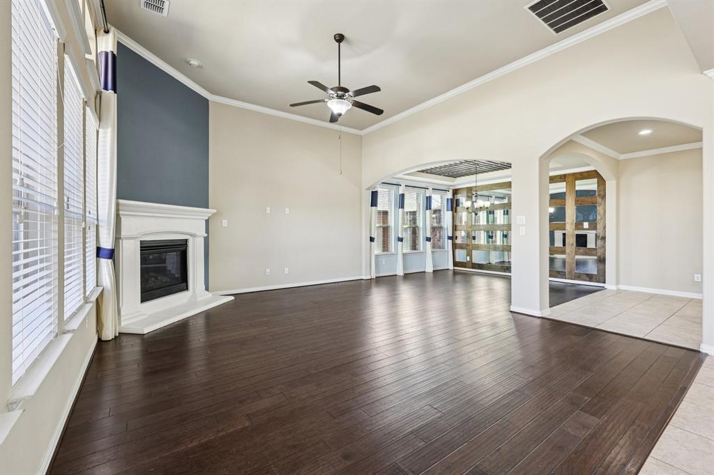 9848 Robinwoods Drive