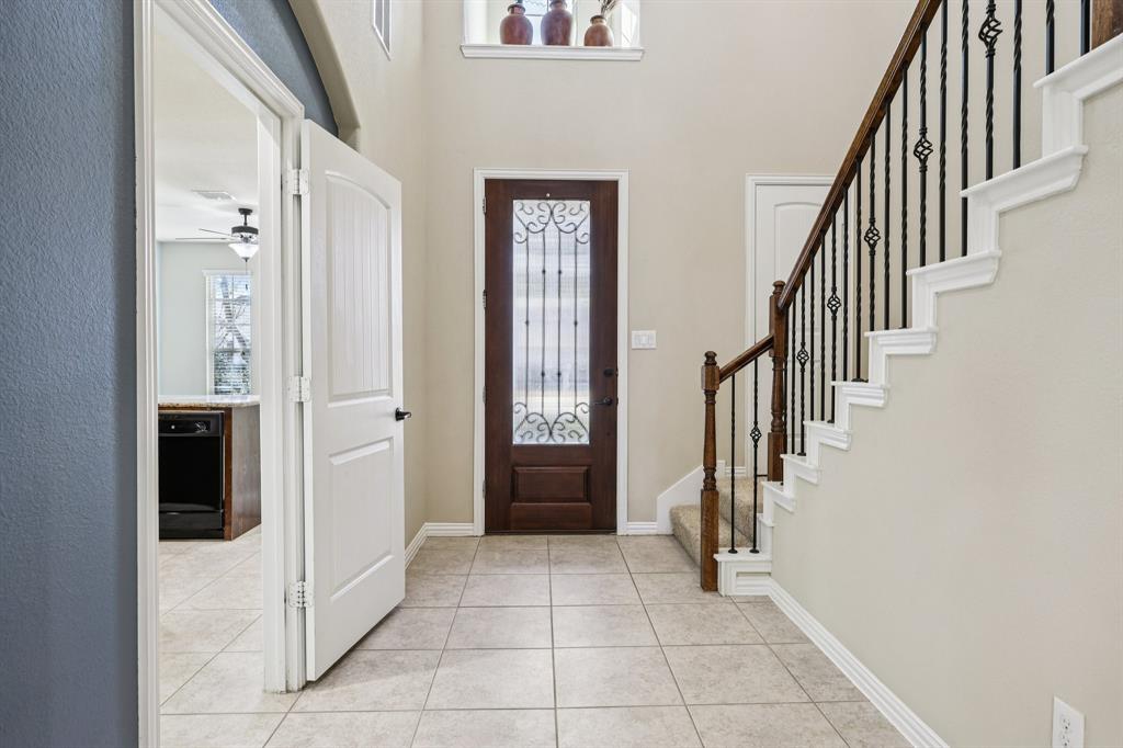 9848 Robinwoods Drive