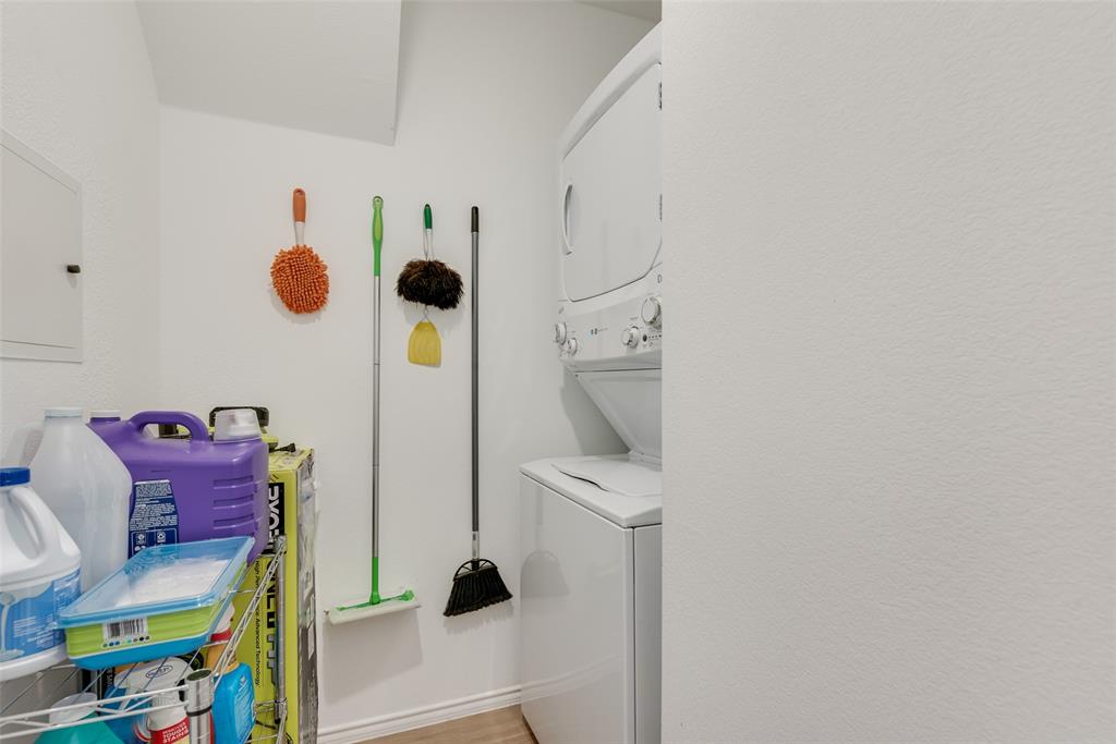 Ferris Spgs - Residential