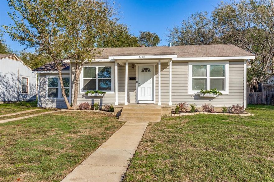 So much charm and functionality in this 3-2 home in Ridglea West! Move-in ready with beautiful updates throughout including granite countertops, designer tiles, and stainless appliances. This home is a MUST-SEE! Location, location, location. Close to I-20 and Camp Bowie.