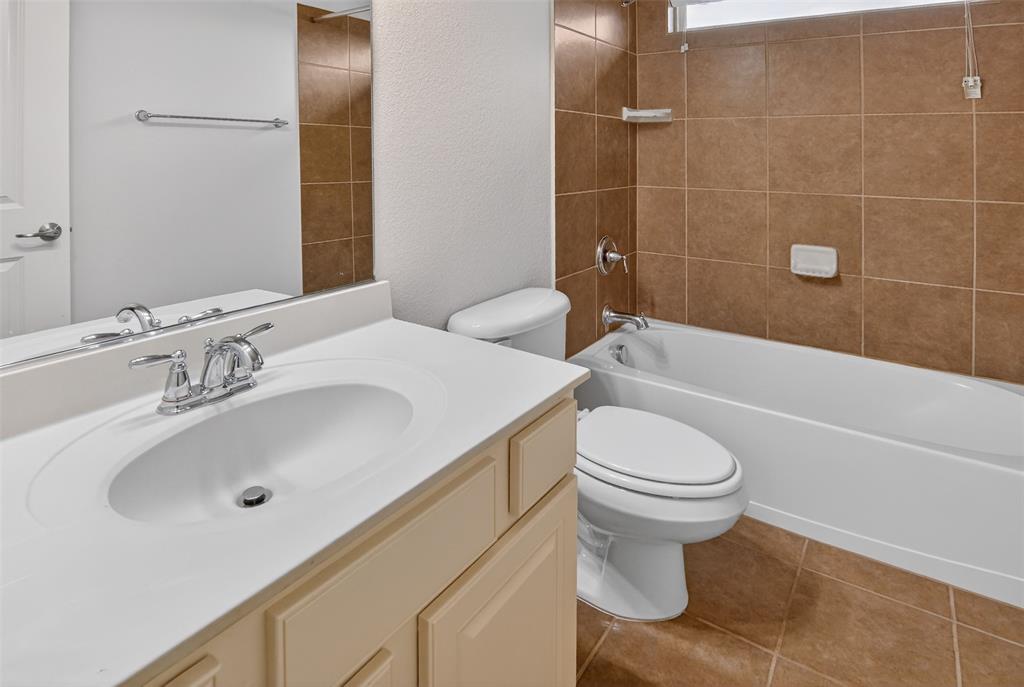 Live Oak Creek - Residential