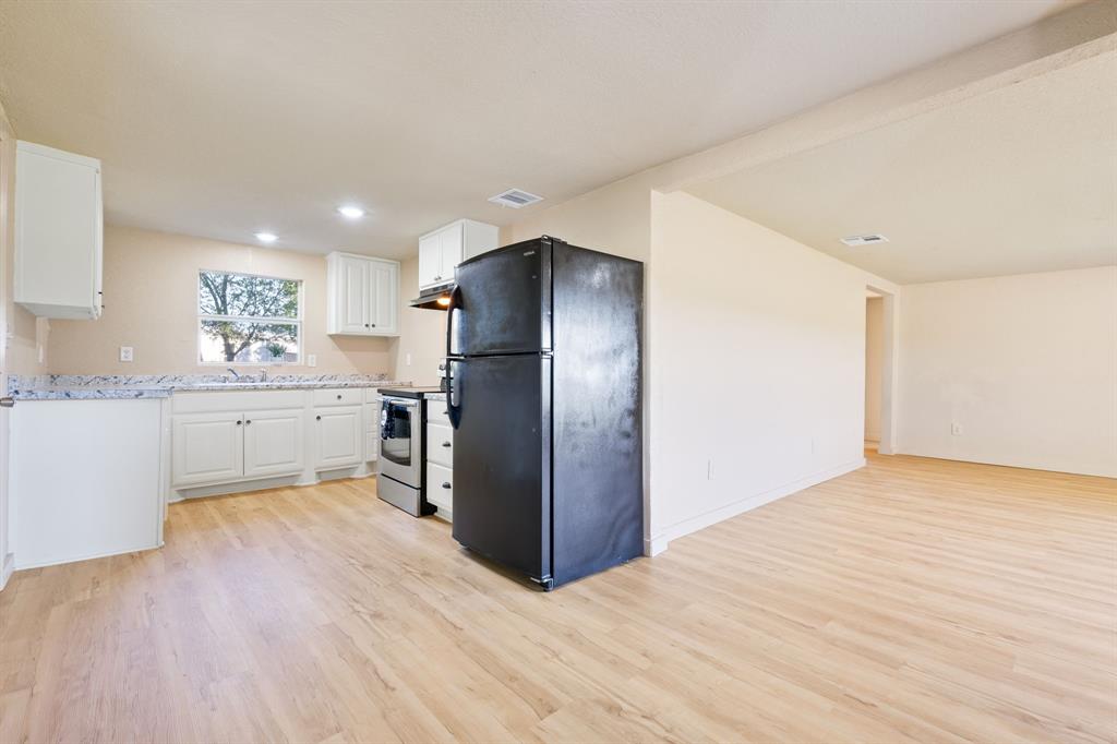 1405 SE 8 1/2 Street