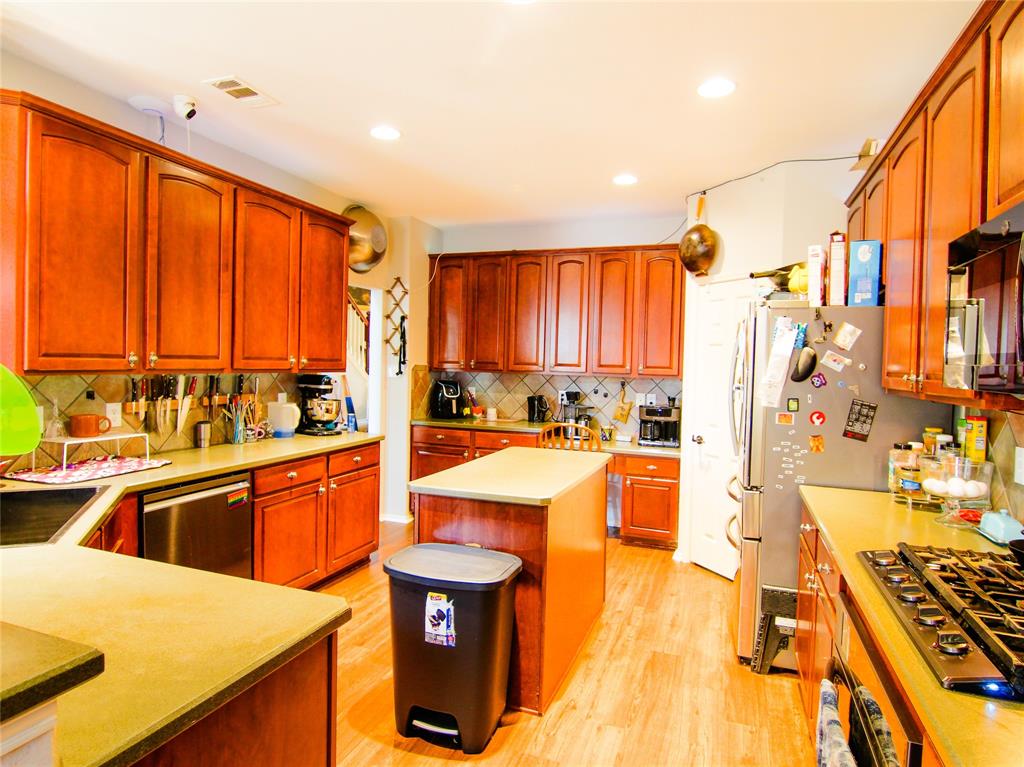 6 Altman Court
