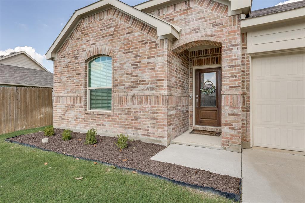 1136 Cropout Way