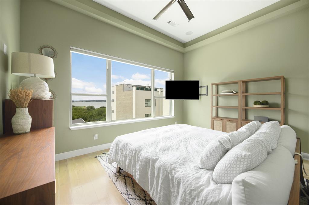 Westport Lakeview Villas - Residential