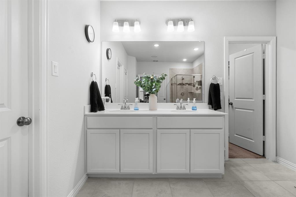 Bluewood Phase 4 - Residential