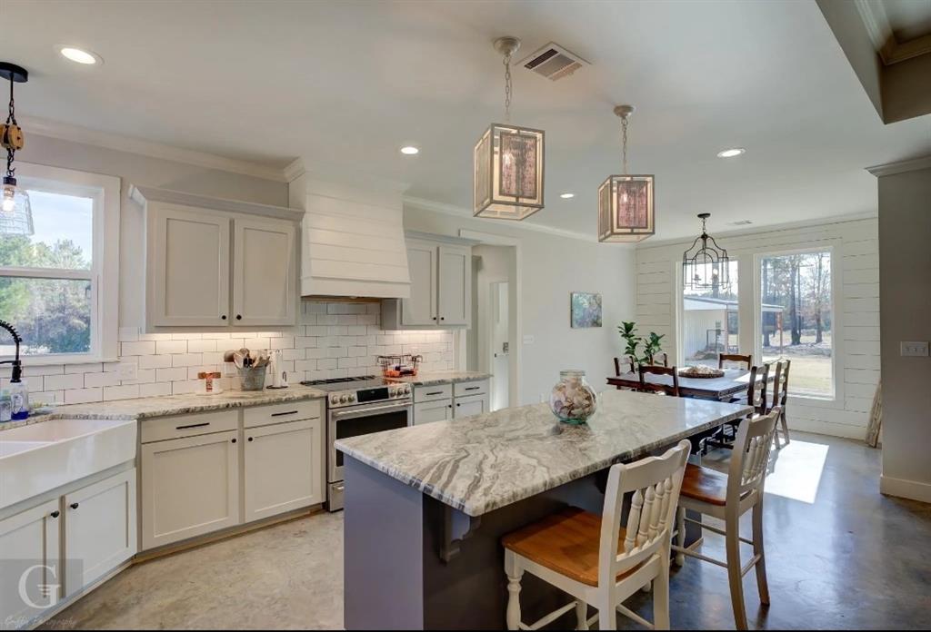 Pierre Point - Residential