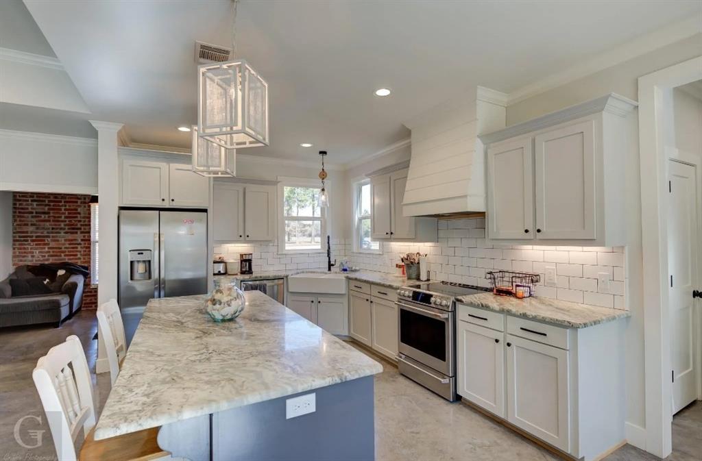 Pierre Point - Residential