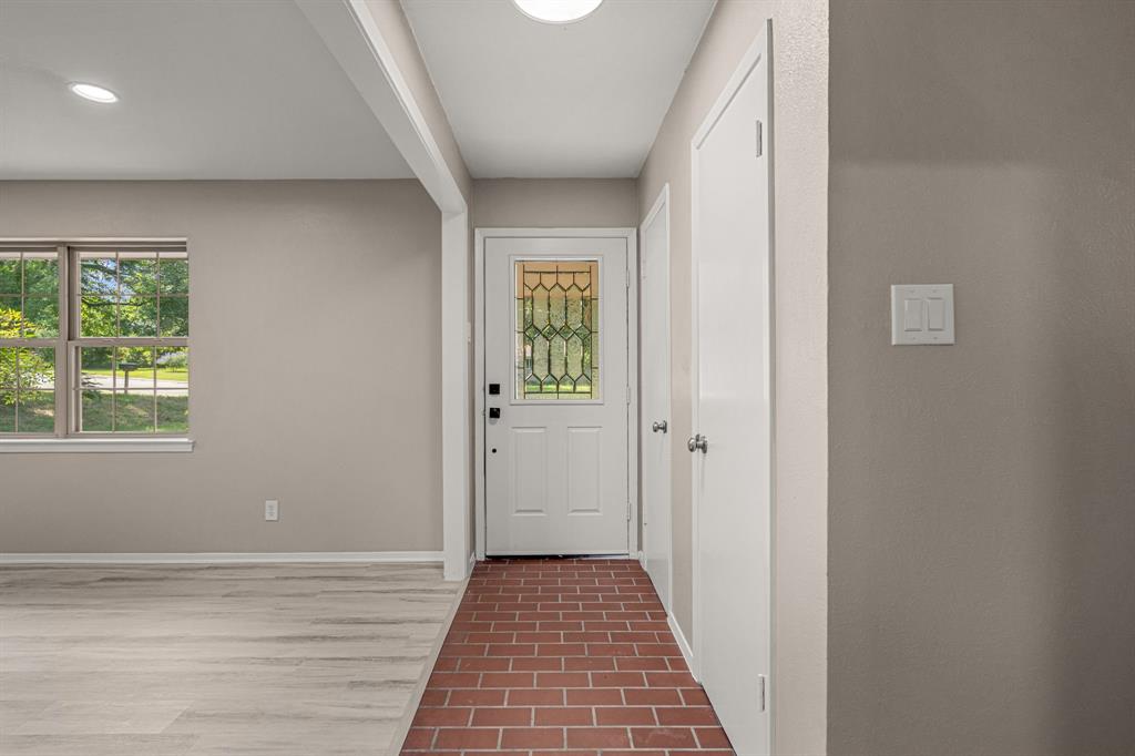 2216 Archer Trail