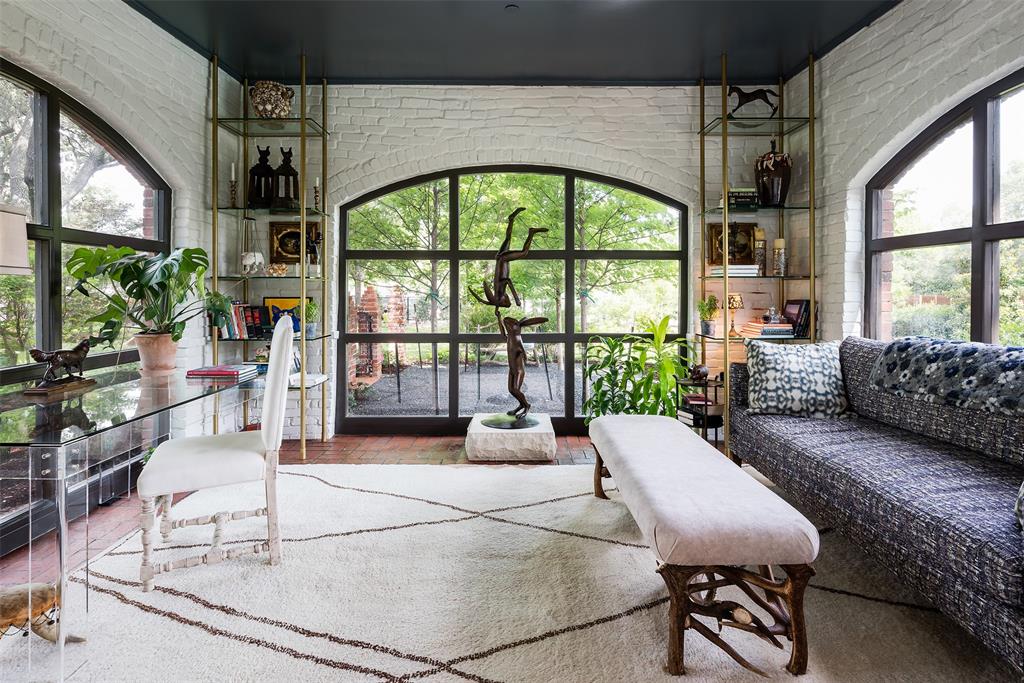 Preston Hollow - Residential