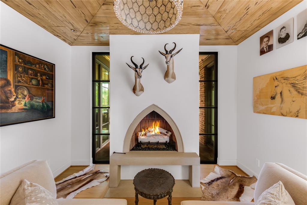 Preston Hollow - Residential