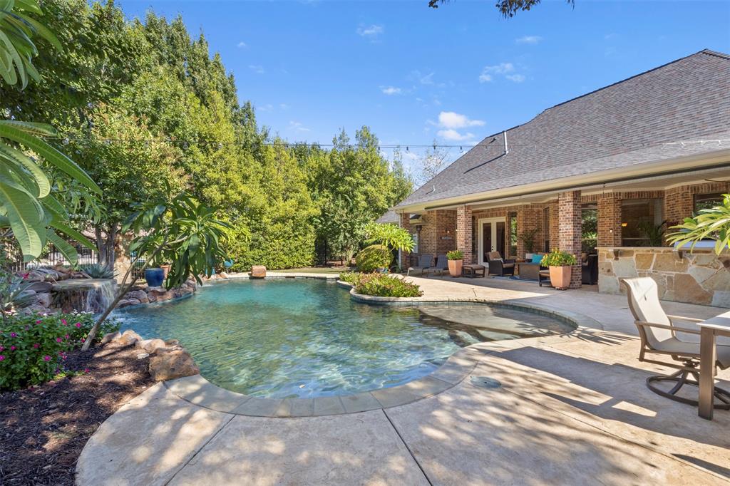 15600 Big Horn Trail