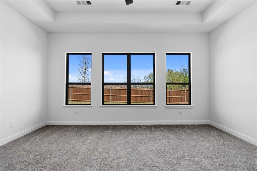 South Pointe Manor Series - Residential
