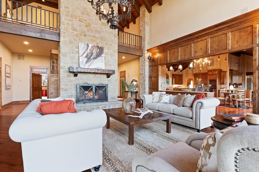 MAVERICK - Residential