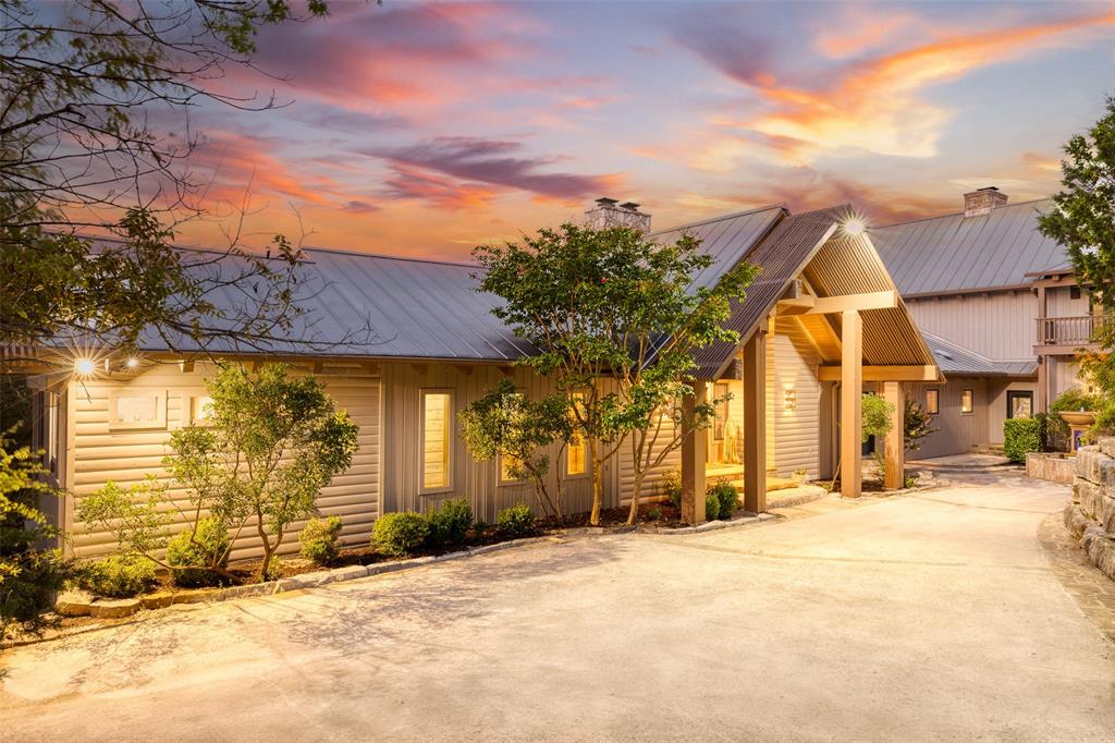 MAVERICK - Residential