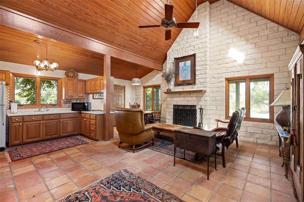 MAVERICK - Residential