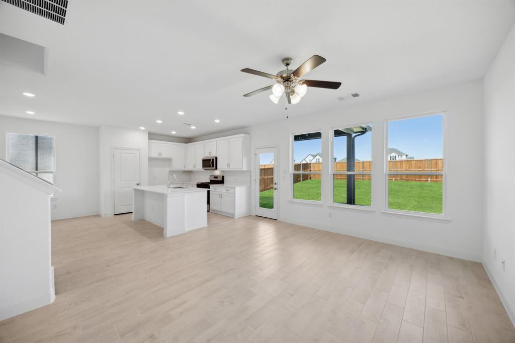 3109 Lucia Way