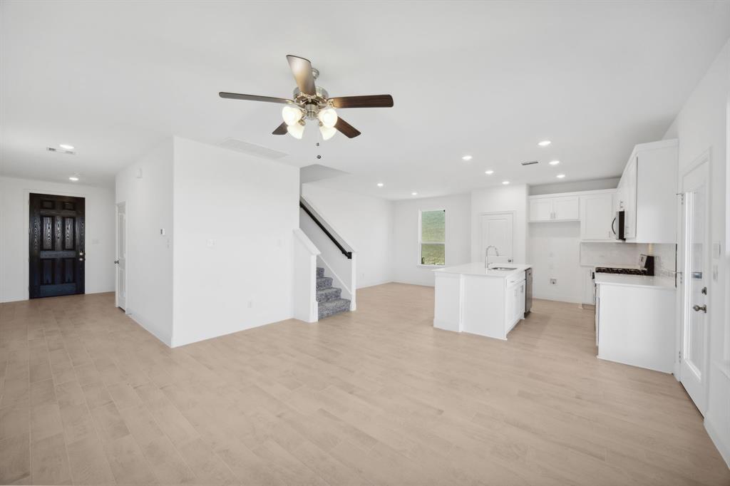 3109 Lucia Way