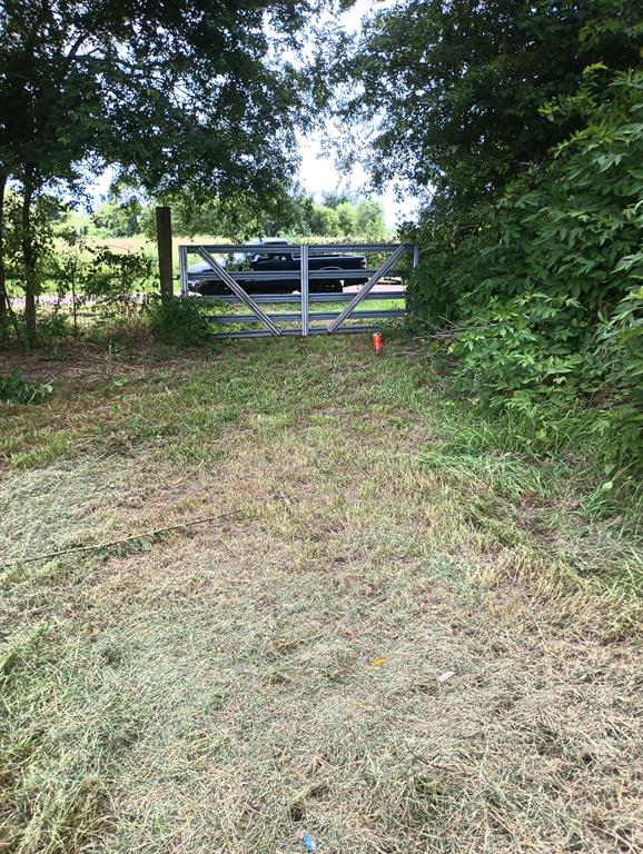 D Clapp Surv Abs 127 - Land