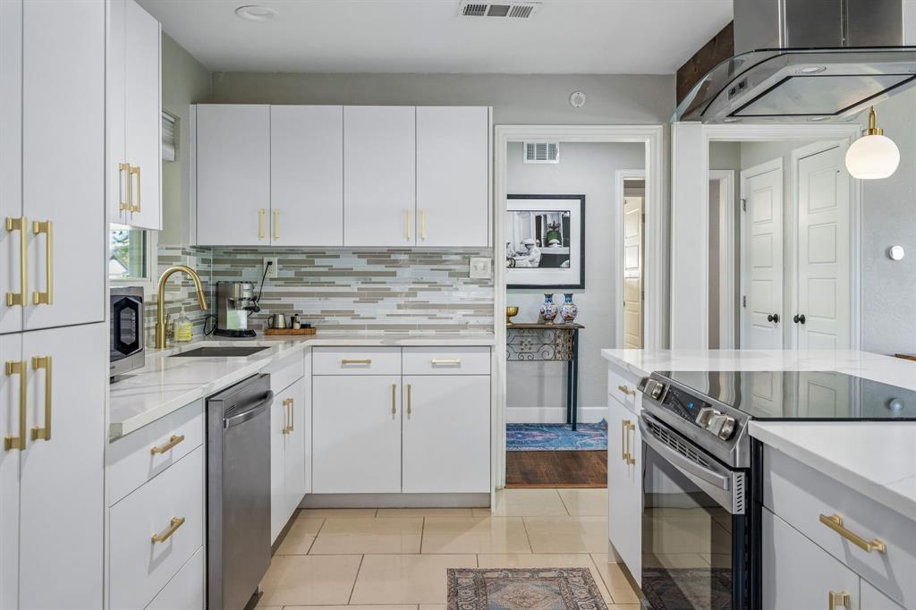 Royalhaven Rev - Residential