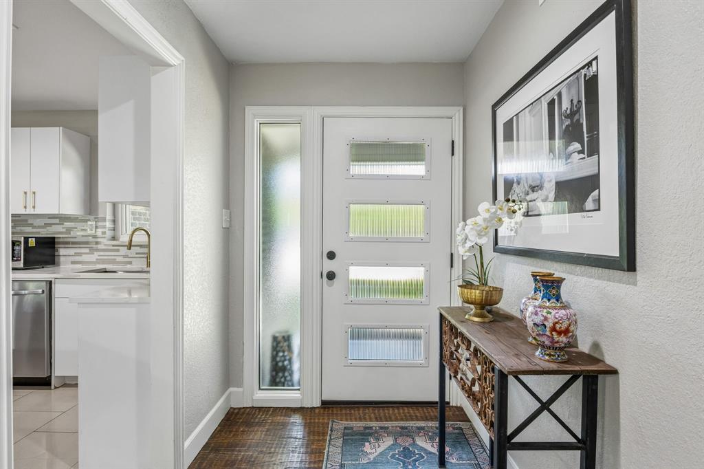 Royalhaven Rev - Residential