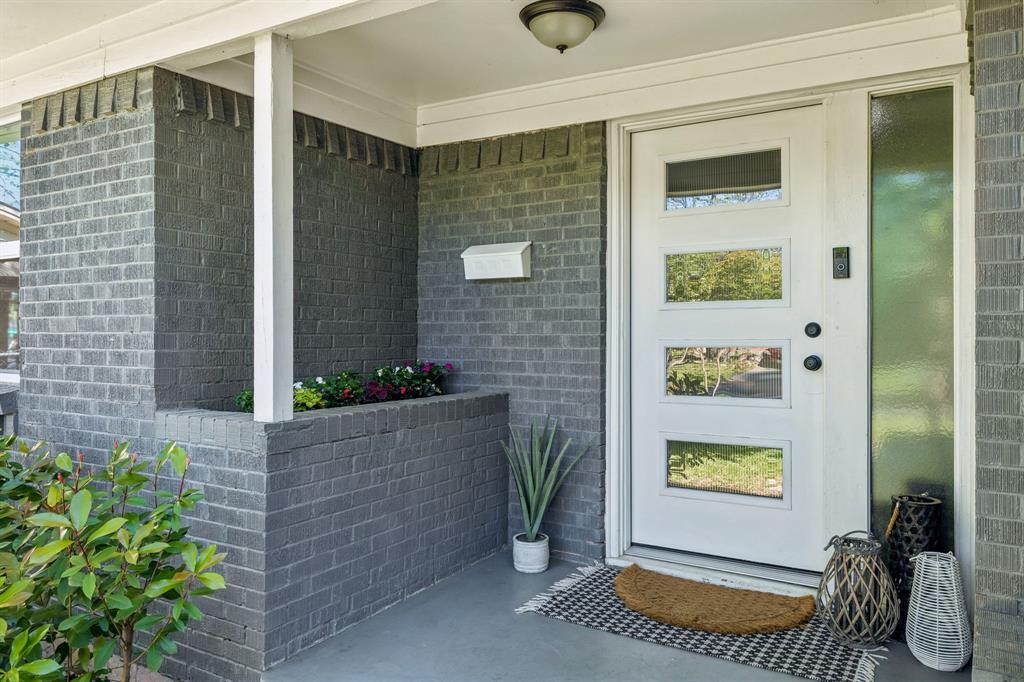 Royalhaven Rev - Residential