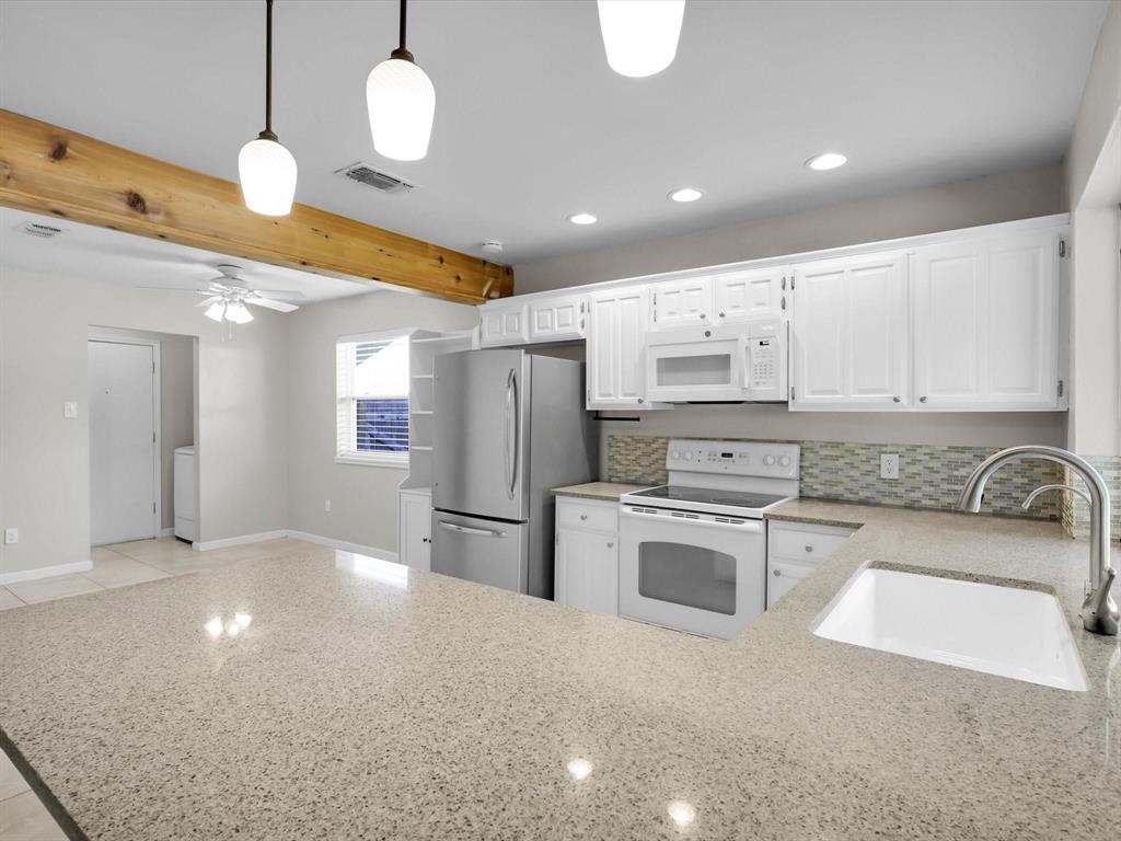 Oxford Square - Residential Lease