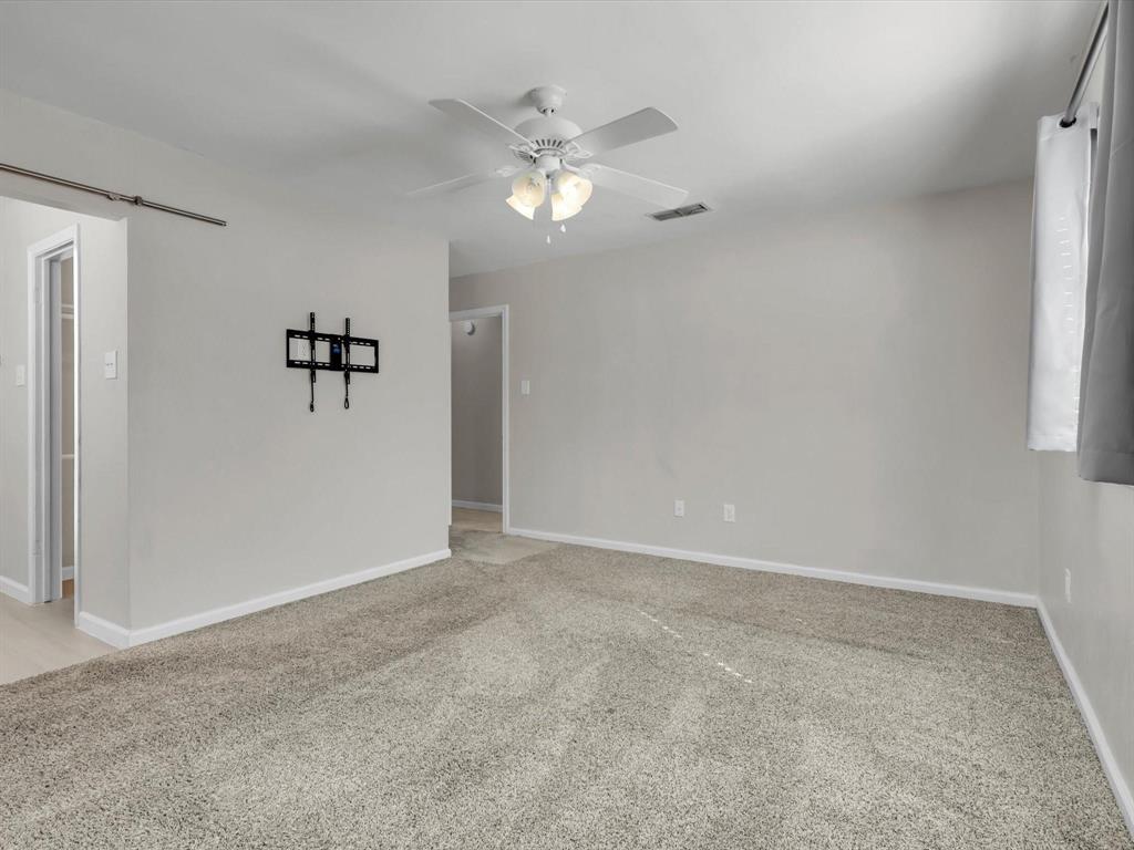 Oxford Square - Residential Lease