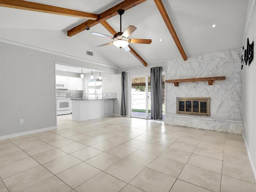 Oxford Square - Residential Lease