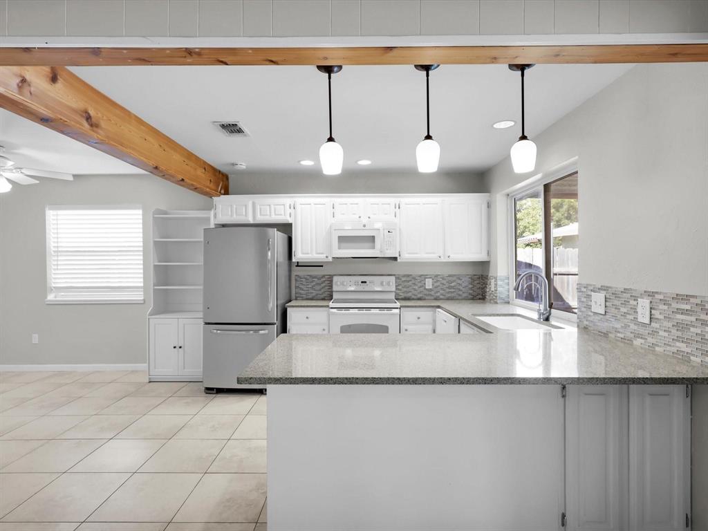 Oxford Square - Residential Lease