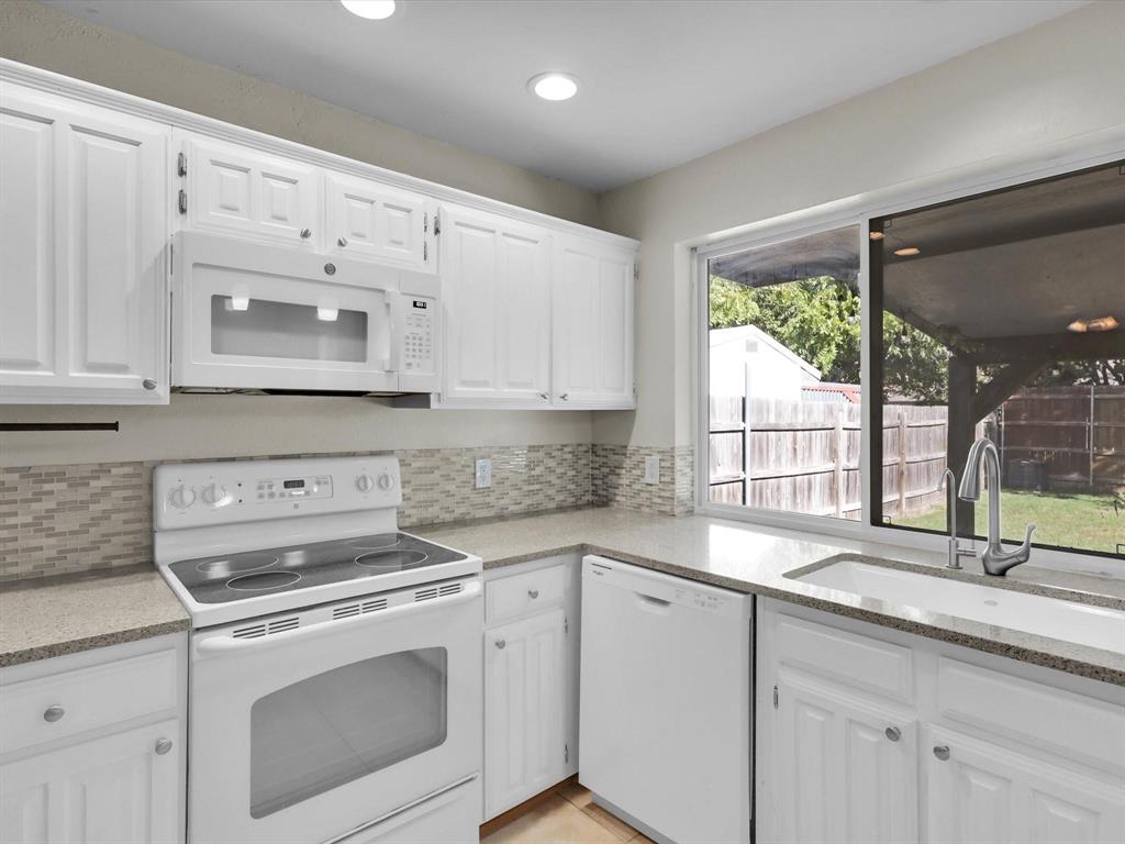 Oxford Square - Residential Lease