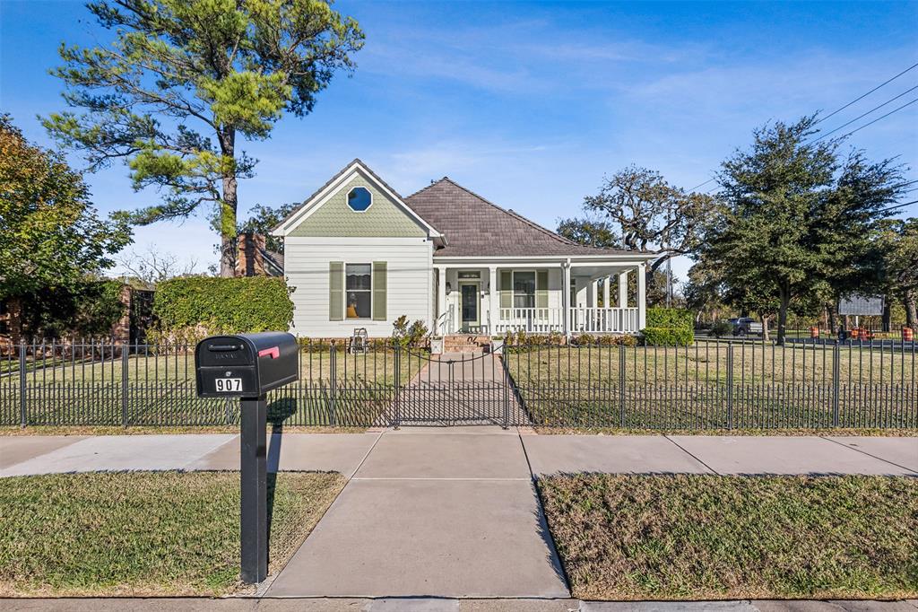 Original Cleburn - Residential