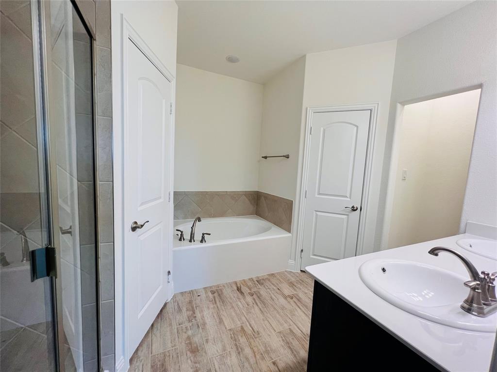 Creek Crossing Ph Three - Residential Lease