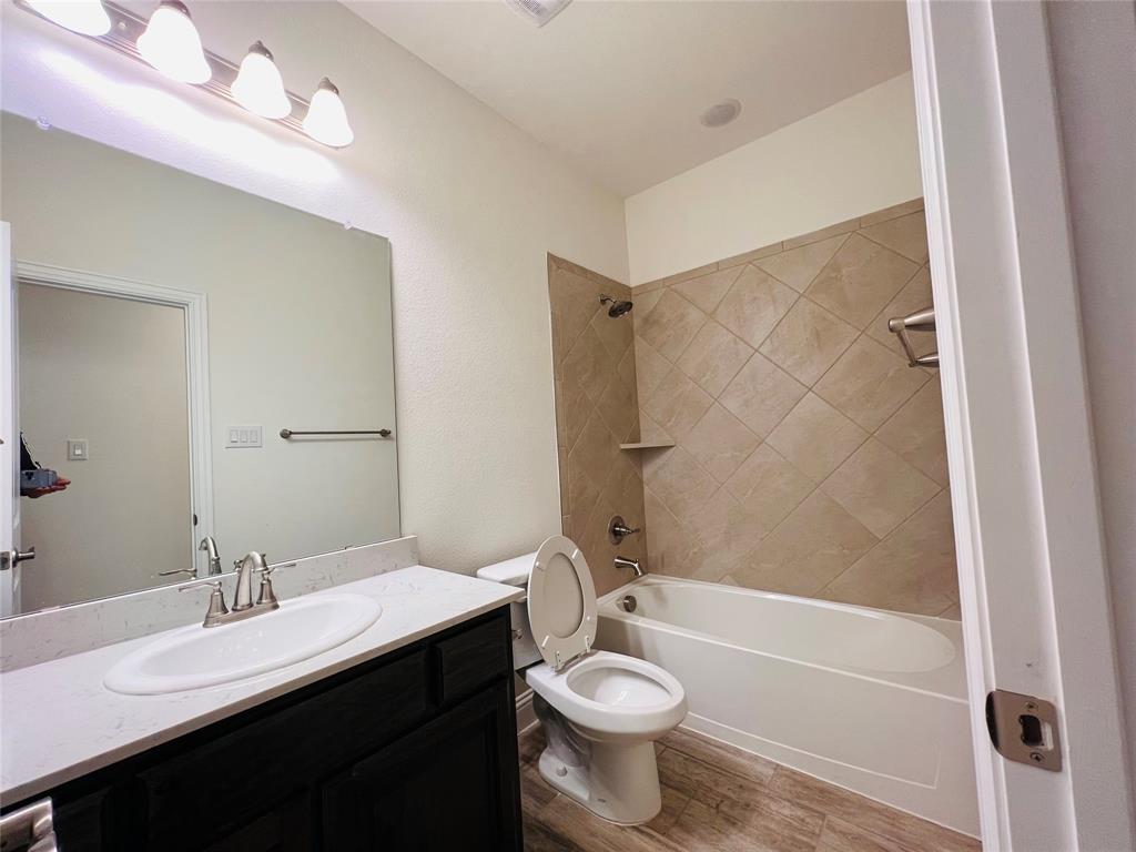 Creek Crossing Ph Three - Residential Lease