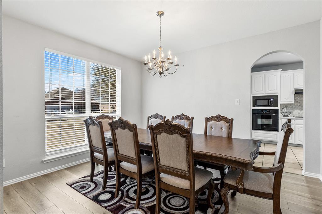 2708 Lake Country Drive