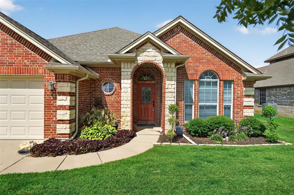 641 Carriage Lane