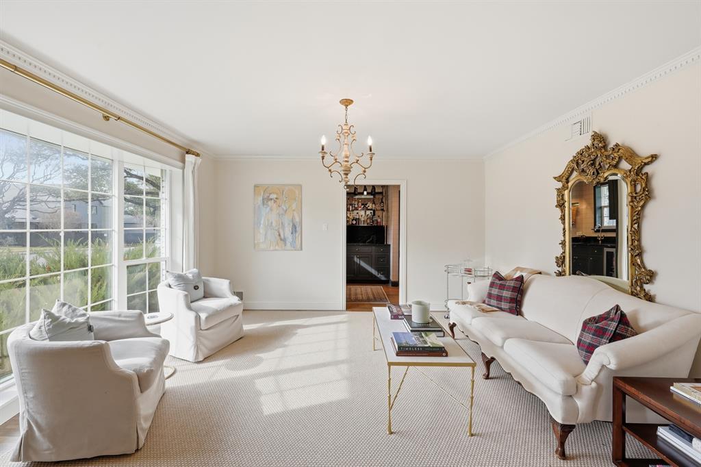 7039 Cliffbrook Drive