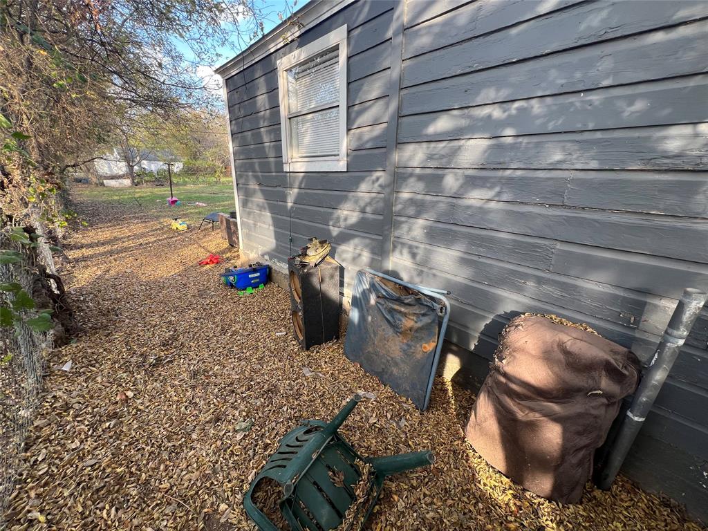 3705 S Littlejohn Avenue