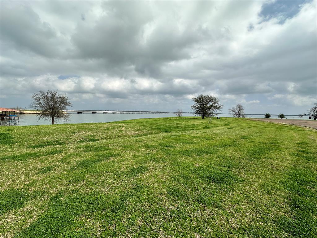 White Rock Sub - Land