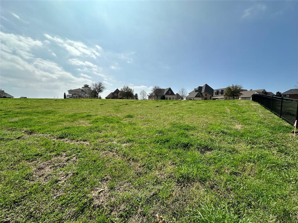 White Rock Sub - Land