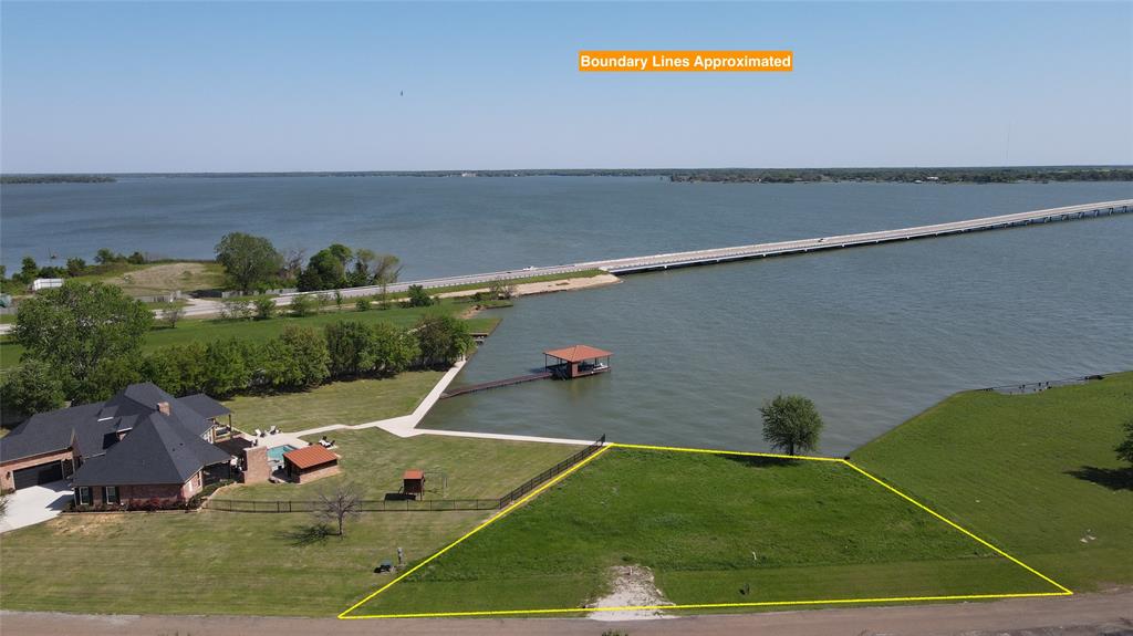 White Rock Sub - Land