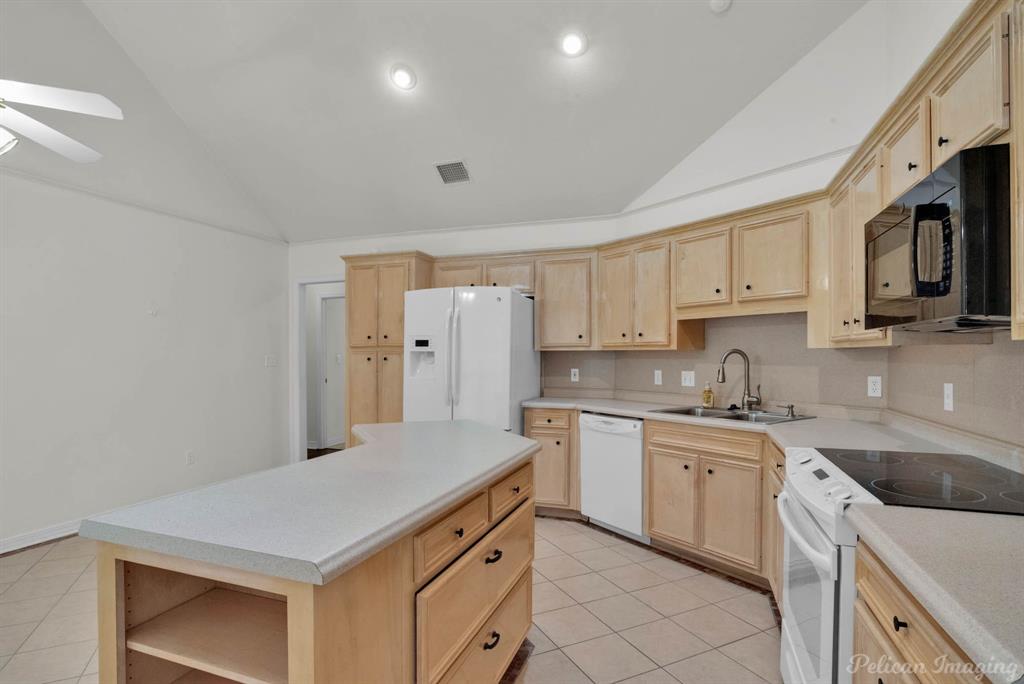 Apple Tree - Residential