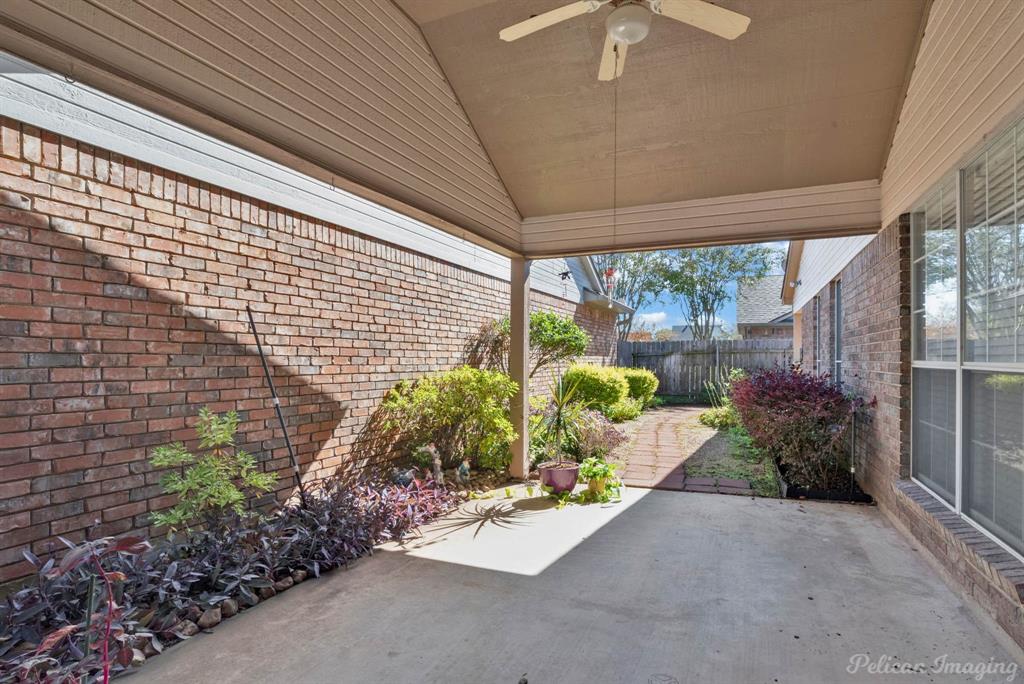 Apple Tree - Residential