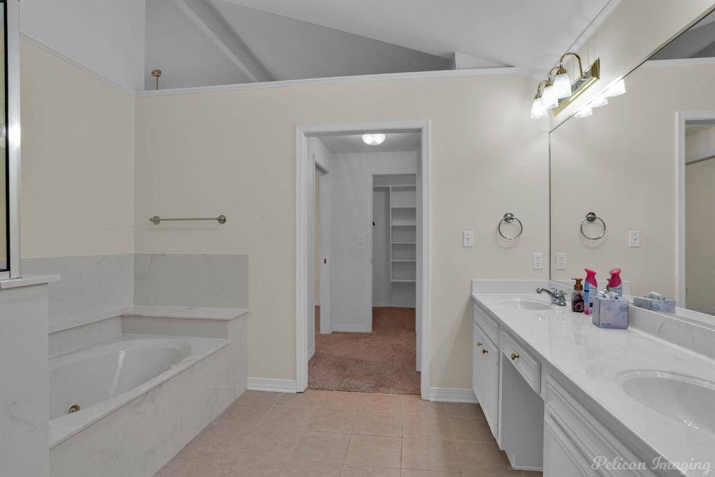 Apple Tree - Residential