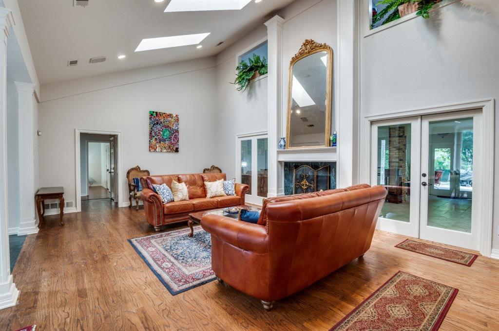 12 Summit Place
