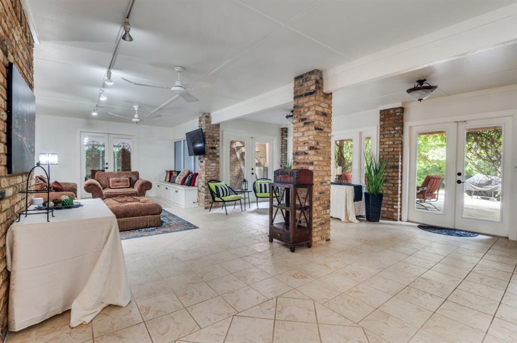 Summit - Residential