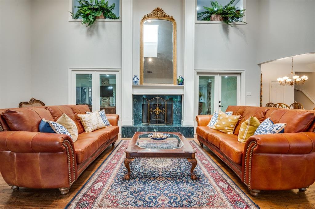 12 Summit Place