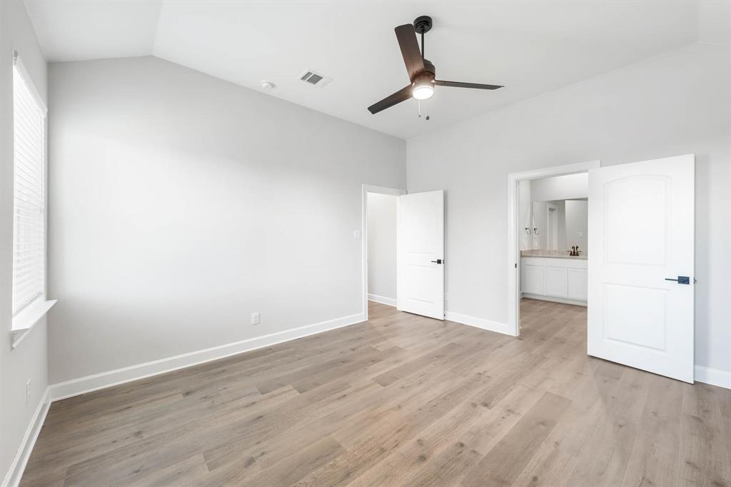 301 Magnolia Boulevard