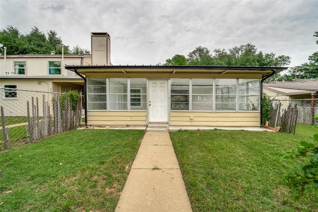 Photo of 8805 N Normandale Street, Fort Worth, TX 76116 (MLS # 21258452)